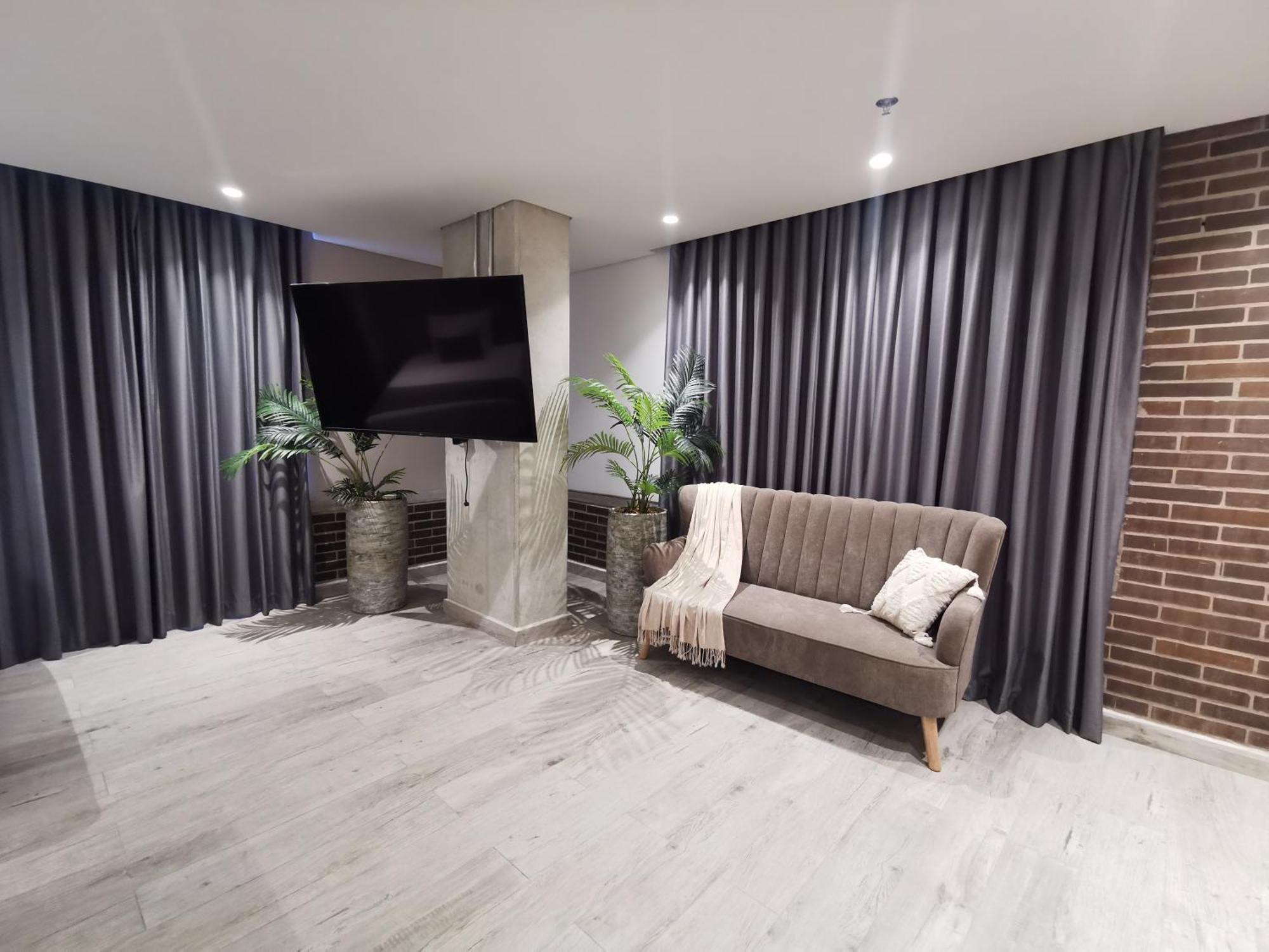 Eutopiq Hotel Medellin Ngoại thất bức ảnh